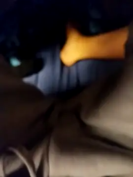 Dennis 2024 online show from October 2025 01:28:01 AM