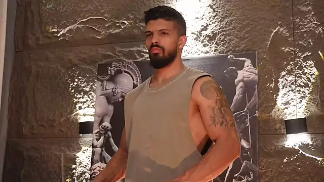 DannSaenz online show from November 2025 11:16:01 PM