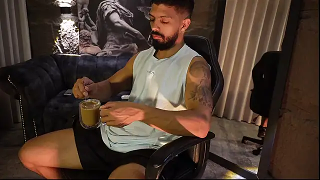 DannSaenz online show from February 2026 02:16:02 PM