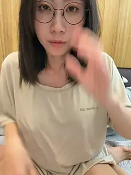 Ashepova000 online show from February 2026 01:49:02 PM