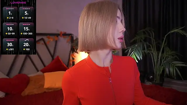 LindaThacker online show from November 2025 04:29:02 AM