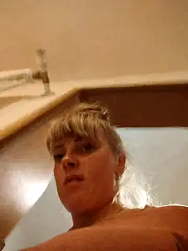 CoddessCrystal online show from September 2025 10:48:01 AM