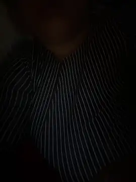 Snapshot of RoxiRedXXX chatting on December 2024 07:05:01 AM RoxiRedXXX online show from December 2024 07:05:01 AM