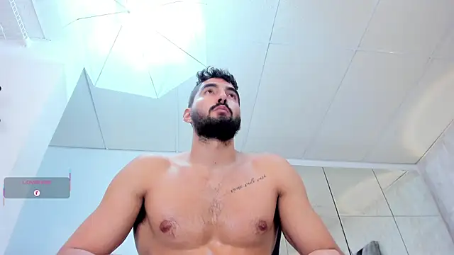 Snapshot of Joao_Batista_Oficial chatting on March 2025 03:51:01 AM Joao Batista Oficial online show from March 2025 03:51:01 AM