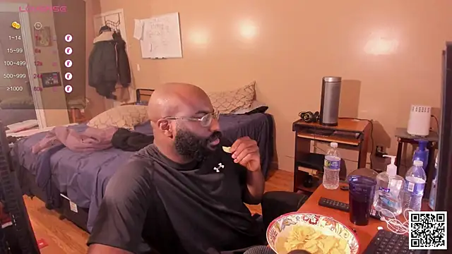 MrChuckDailyXXX online show from December 2024 11:45:01 PM