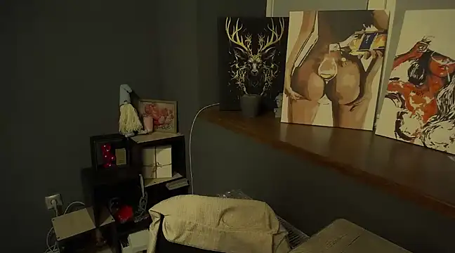 luxie milady online show from March 2025 01:21:01 PM