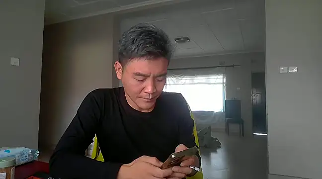 kisstoyousoon2024 online show from January 2025 08:24:01 AM