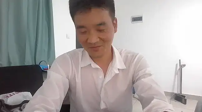 kisstoyousoon2024 online show from March 2025 06:21:02 PM