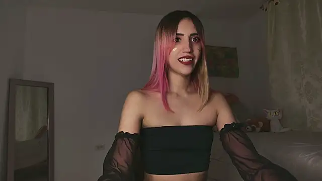 Snapshot of linnie_ chatting on March 2025 06:10:01 AM linnie  online show from March 2025 06:10:01 AM