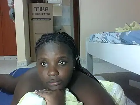 hotebbbyy online show from January 2026 05:06:02 PM