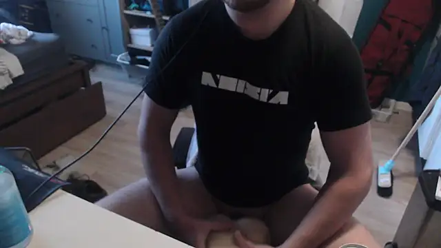 Snapshot of 050kek2 chatting on January 2025 02:08:01 PM 050kek2 online show from January 2025 02:08:01 PM