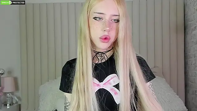 Joy Barker online show from October 2025 03:16:02 AM