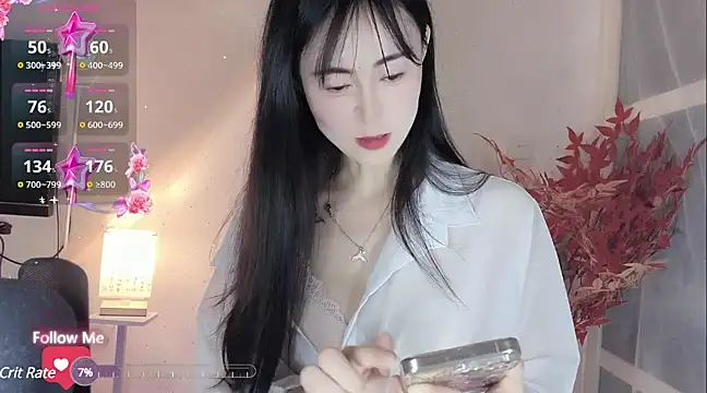 Lisa-s online show from March 2025 10:02:02 AM