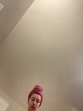 KateRedgar online show from March 2025 09:44:02 AM