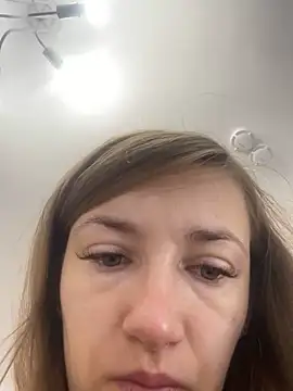 KateRedgar online show from September 2025 07:12:01 AM