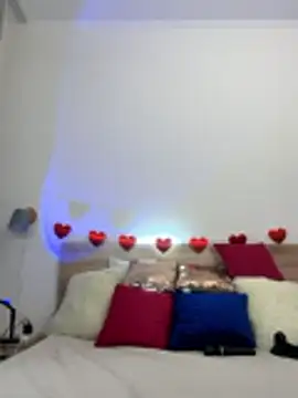 Snapshot of KateRedgar chatting on February 2026 01:52:02 PM KateRedgar online show from February 2026 01:52:02 PM