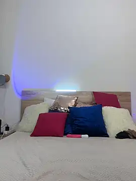 Snapshot of KateRedgar chatting on February 2026 01:40:01 PM KateRedgar online show from February 2026 01:40:01 PM