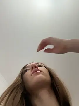 Snapshot of KateRedgar chatting on February 2026 08:32:01 AM KateRedgar online show from February 2026 08:32:01 AM