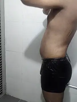 hottboy 39 online show from October 2025 12:48:02 PM