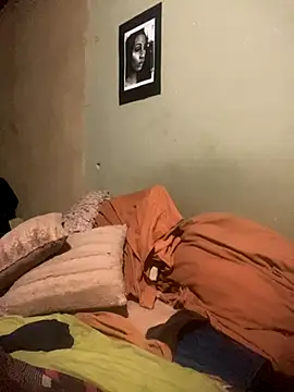 Moorella1 online show from November 2025 05:35:01 PM