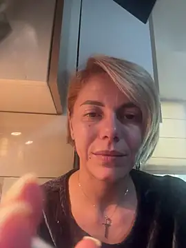 tanyagrey online show from November 2025 08:15:01 AM