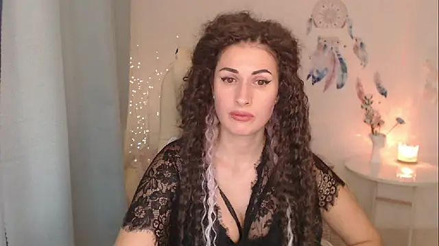 MaryMalory11 online show from December 2024 02:06:02 PM