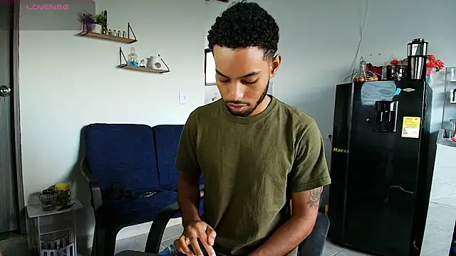 Snapshot of colinbrown chatting on January 2026 11:45:02 AM colinbrown online show from January 2026 11:45:02 AM