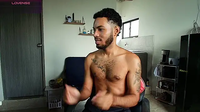 Snapshot of colinbrown chatting on January 2026 12:31:02 PM colinbrown online show from January 2026 12:31:02 PM