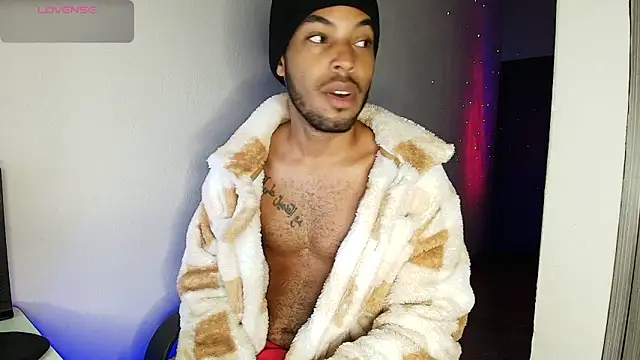 Snapshot of colinbrown chatting on February 2026 08:19:02 AM colinbrown online show from February 2026 08:19:02 AM