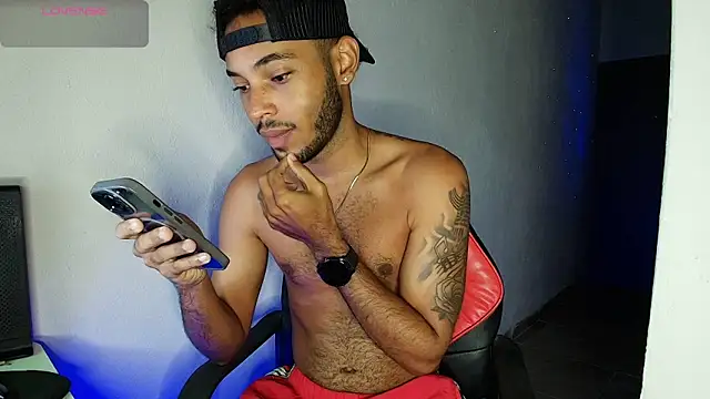 Snapshot of colinbrown chatting on February 2026 11:27:01 AM colinbrown online show from February 2026 11:27:01 AM