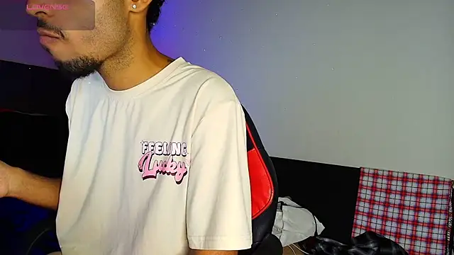 Snapshot of colinbrown chatting on February 2026 06:17:02 PM colinbrown online show from February 2026 06:17:02 PM