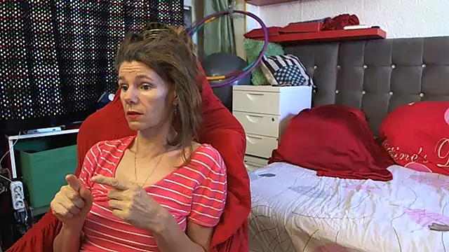 kellyterapy online show from February 2025 09:24:02 AM