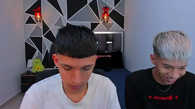 Snapshot of Juan_Nd_Steven chatting on April 2026 02:36:01 AM Juan Nd Steven online show from April 2026 02:36:01 AM