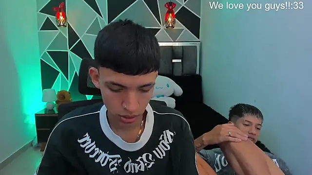 Snapshot of Juan_Nd_Steven chatting on June 2026 10:26:01 PM Juan Nd Steven online show from June 2026 10:26:01 PM