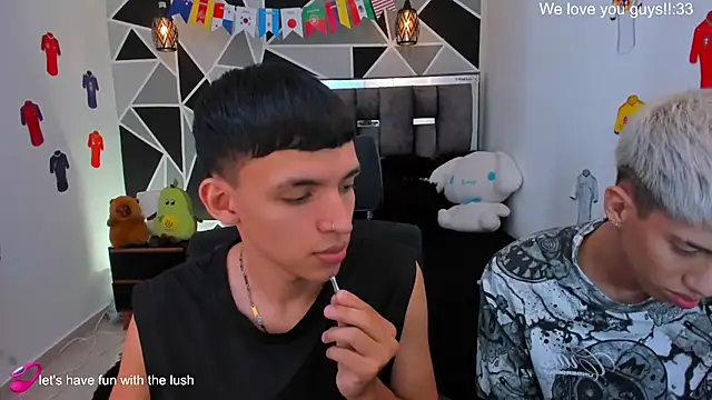 Snapshot of Juan_Nd_Steven chatting on June 2026 08:58:01 PM Juan Nd Steven online show from June 2026 08:58:01 PM