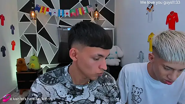 Snapshot of Juan_Nd_Steven chatting on July 2026 07:53:01 PM Juan Nd Steven online show from July 2026 07:53:01 PM