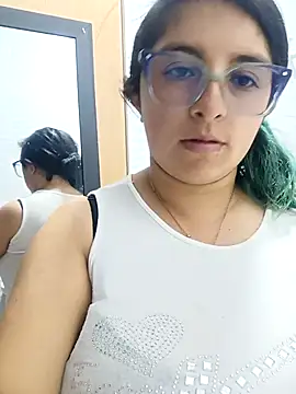 Snapshot of _Angelinaandrade_ chatting on September 2025 01:27:02 AM Angelinaandrade online show from September 2025 01:27:02 AM