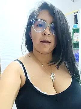 Snapshot of _Angelinaandrade_ chatting on September 2025 01:10:01 AM Angelinaandrade online show from September 2025 01:10:01 AM