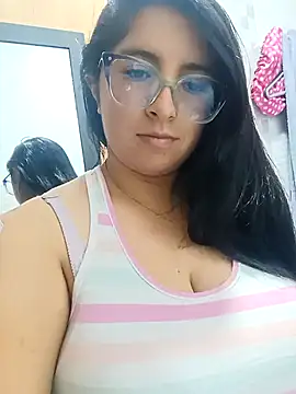  Angelinaandrade  online show from February 2026 01:01:02 AM