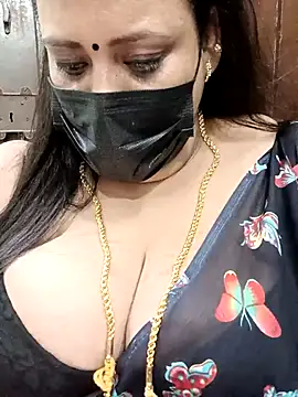 ashikaa r online show from February 2025 05:09:02 PM