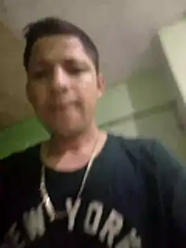 Alonsomadeira online show from February 2026 05:37:01 AM