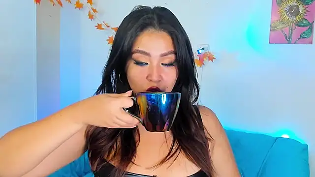 LiahDiaz online show from December 2024 08:58:02 PM