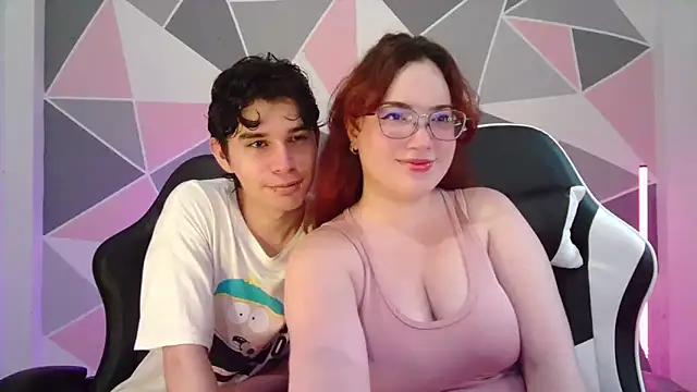 AndrewAnndCherry online show from April 2026 10:26:02 PM