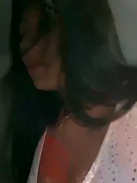 Snapshot of luisa16xxx chatting on December 2024 01:06:01 AM luisa16xxx online show from December 2024 01:06:01 AM