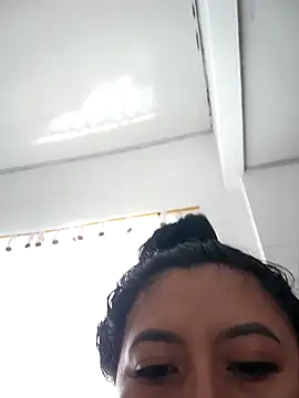 Snapshot of luisa16xxx chatting on February 2026 07:42:02 PM luisa16xxx online show from February 2026 07:42:02 PM