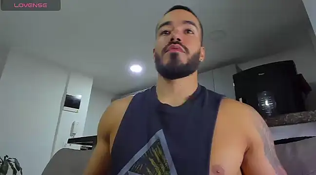 Alexander Martines online show from January 2025 01:11:02 AM