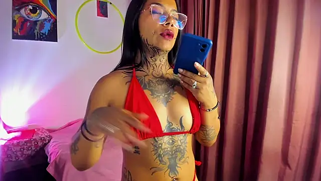 Snapshot of nicole_volkov chatting on December 2024 03:41:01 AM nicole volkov online show from December 2024 03:41:01 AM