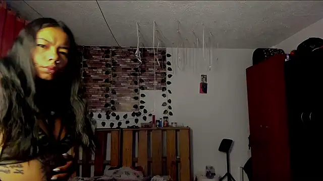 Snapshot of nicole_volkov chatting on November 2025 06:12:01 AM nicole volkov online show from November 2025 06:12:01 AM