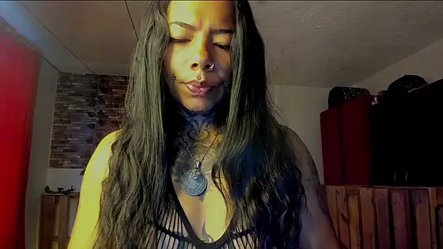 Snapshot of nicole_volkov chatting on November 2025 11:10:02 AM nicole volkov online show from November 2025 11:10:02 AM