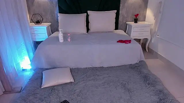 Alexiis Etereo online show from April 2026 07:40:01 PM